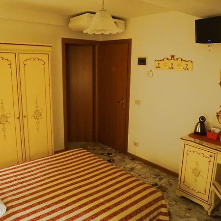 Guesthouse Al Profeta Venice Luaran gambar